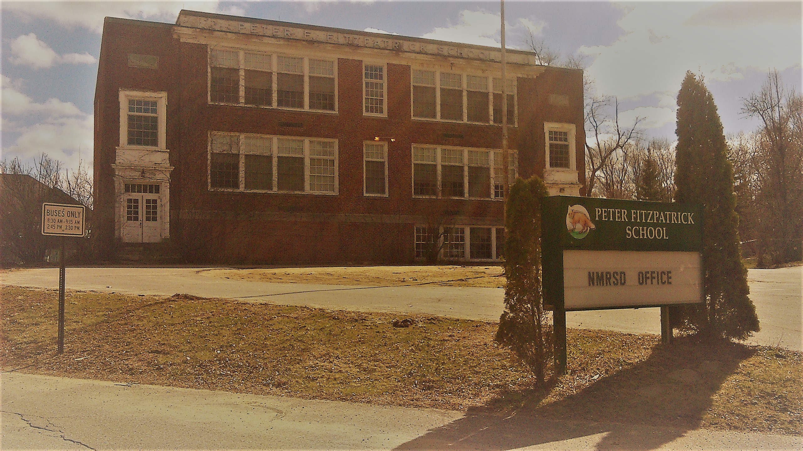 Pepperell. Peter Fitzpatrick School Building, Older Section. AAA. 111.