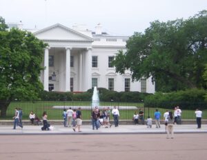 Tourists_by_WH. PD